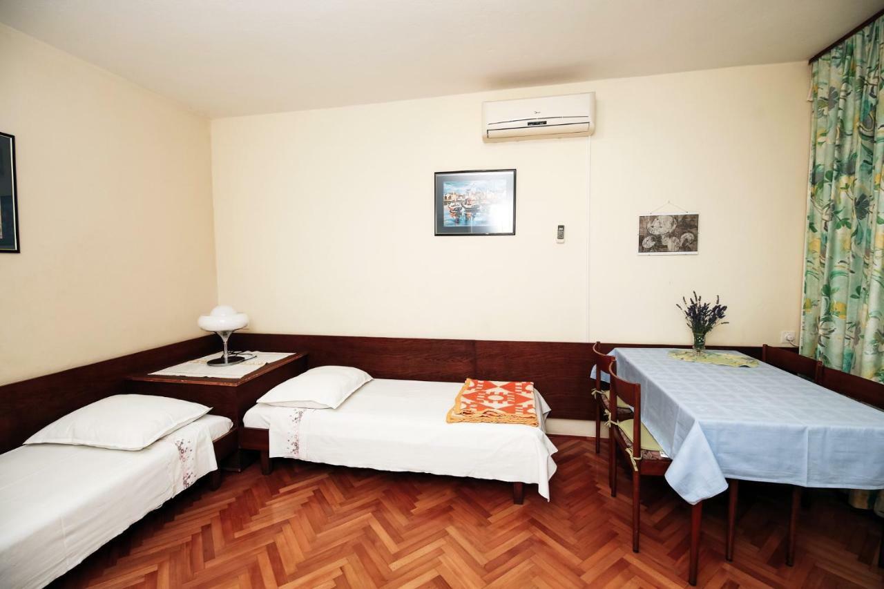 Apartments & Rooms Peranic Новалья Экстерьер фото