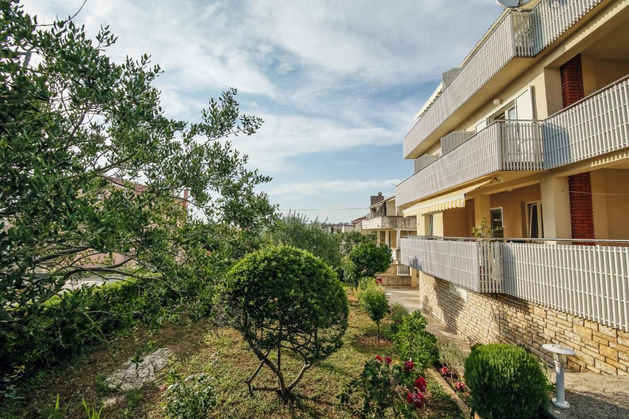 Apartments & Rooms Peranic Новалья Экстерьер фото
